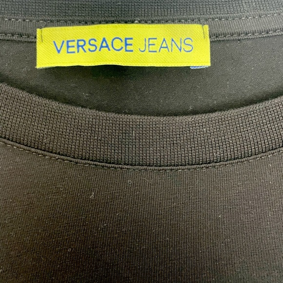 VERSACE JEANS T-shirt - Picture 3 of 5